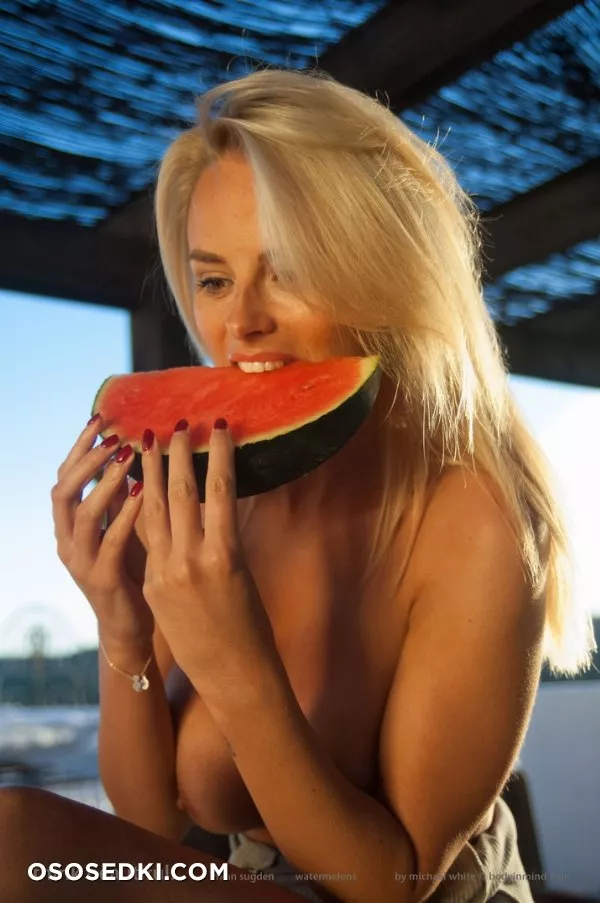 Rhian Sugden - Watermelons - BodyInMind - 43