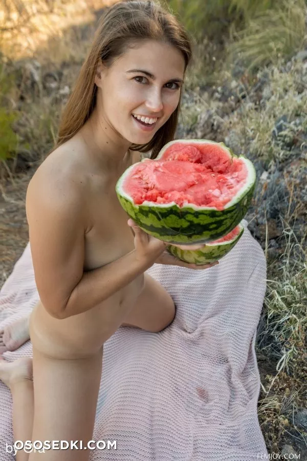 Nina S in Sugar - FemJoy - 18