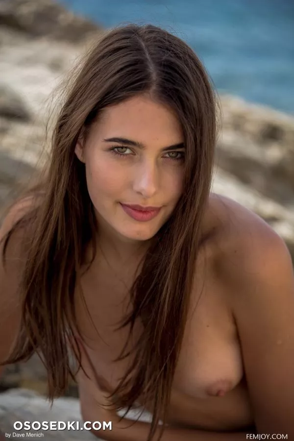 Katrine Pirs in Azure - FemJoy - 76