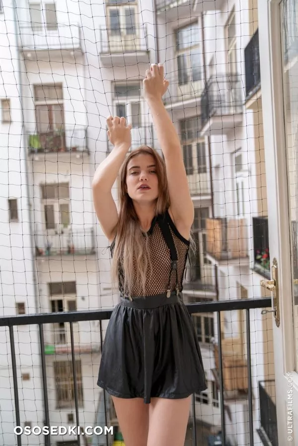 Hazel - Urban Style - UltraFilms - 2