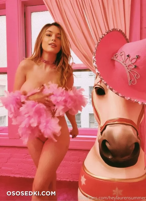Lauren Summer  - November Edition - SummerMagazine - 64