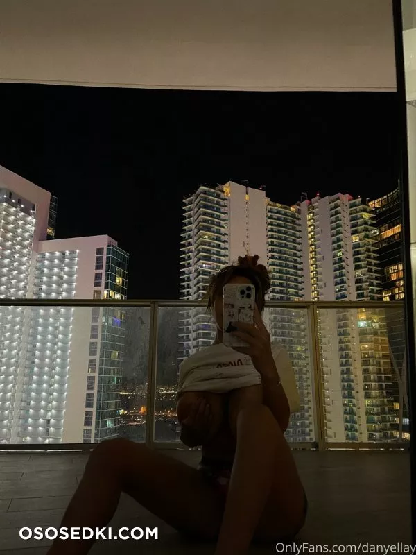 (Onlyfans - danyellay) Danielley Ayala - 274