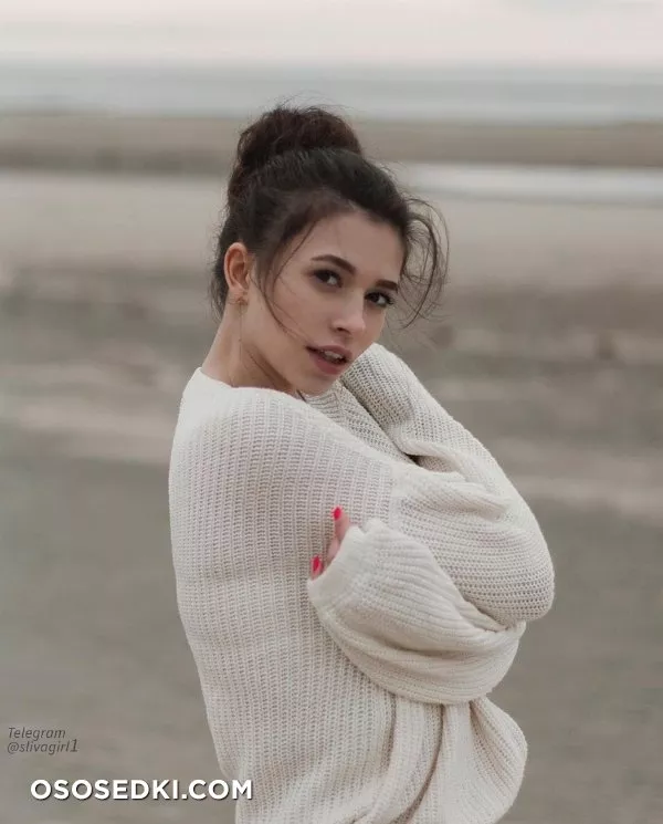 (Onlyfans - cristyren) Cristy Ren - 109