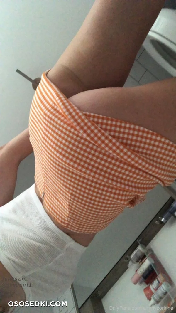 (Onlyfans - emmycorinne) Emmy Elliott - 20