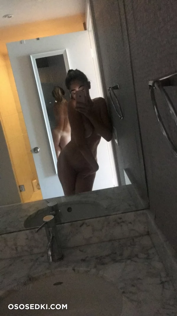(Onlyfans - emmycorinne) Emmy Elliott - 41