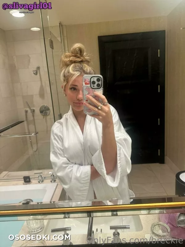 (Onlyfans - breckiehill) Breckie Hill - 106