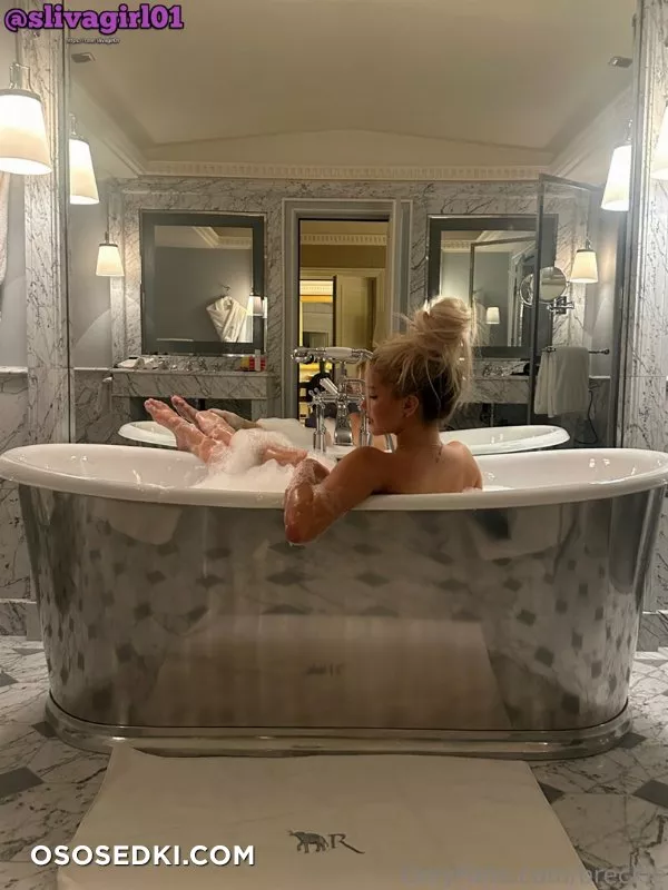 (Onlyfans - breckiehill) Breckie Hill - 303