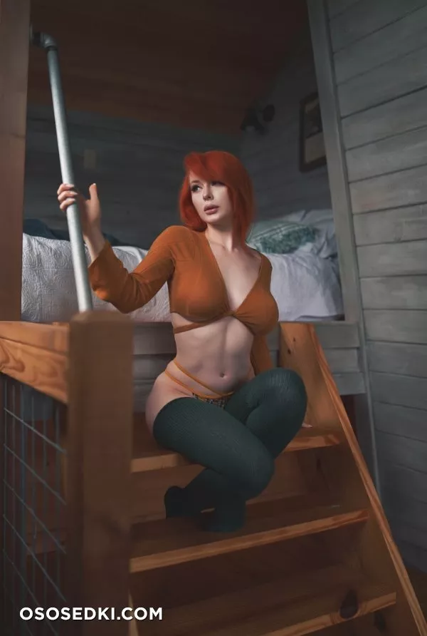 Jenna Lynn Meowri - Cabin - 6