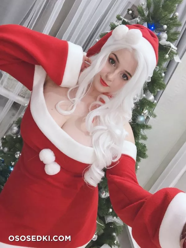 Ana Chuu - Santa - 112