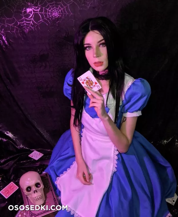 Gremlynne - Alice in wonderland - 24