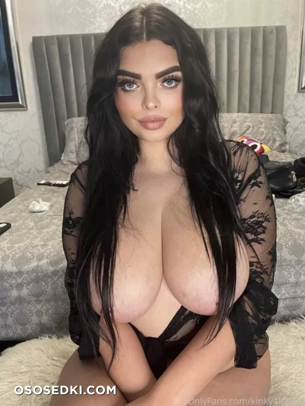 Kaylee (twitter) - 55