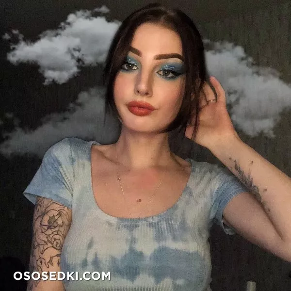 Evelyn_213 - 21