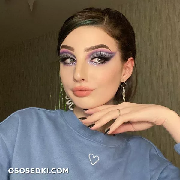 Evelyn_213 - 28