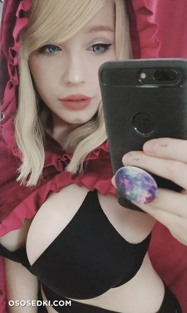 Pialoof - Red Riding Hood - 26