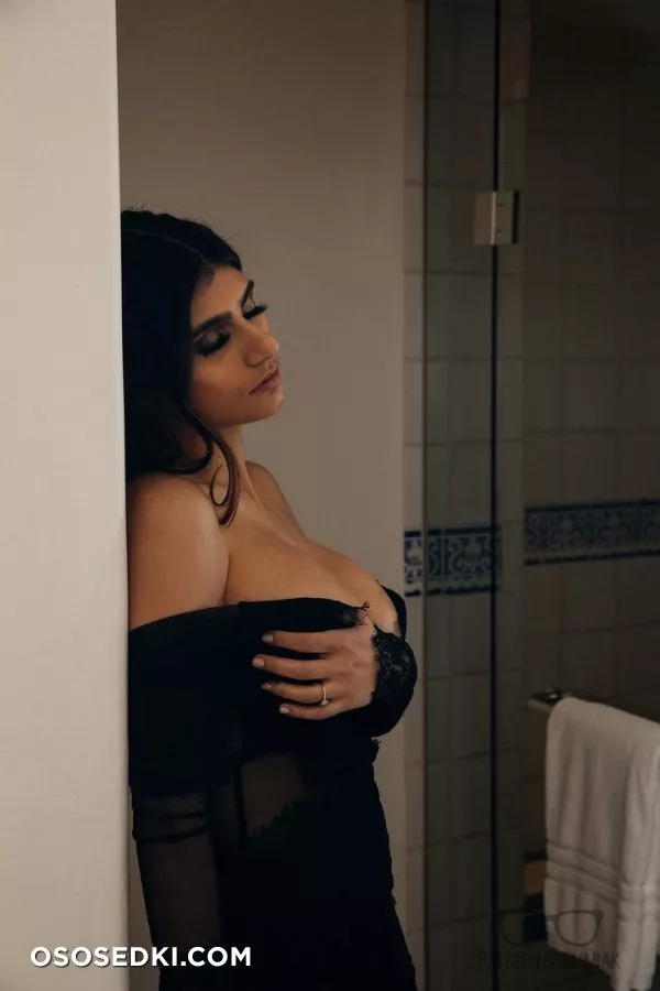 Mia Khalifa - 12