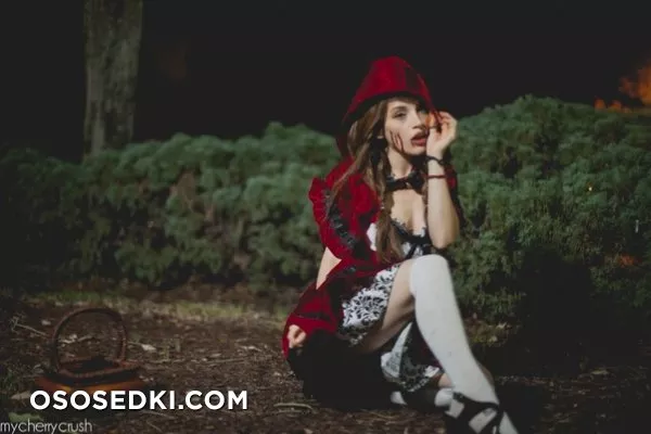 Cherry Crush | Little Red Riding Hood - 35