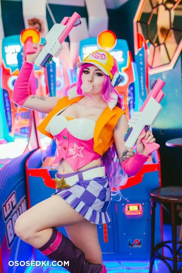 Kayla Erin | Miss Fortune - 3