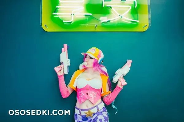 Kayla Erin | Miss Fortune - 6