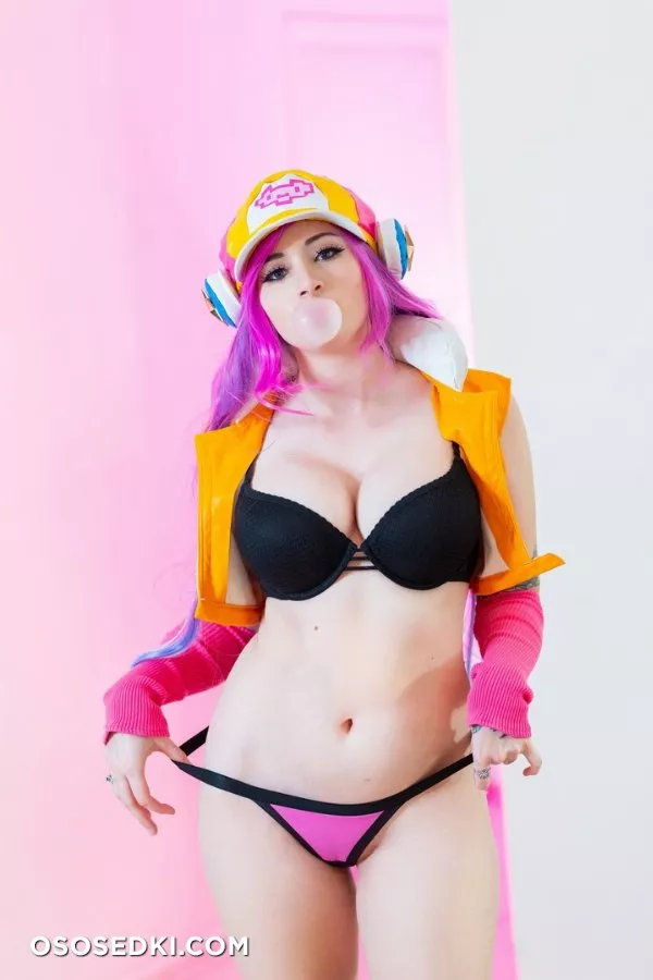 Kayla Erin | Miss Fortune - 15