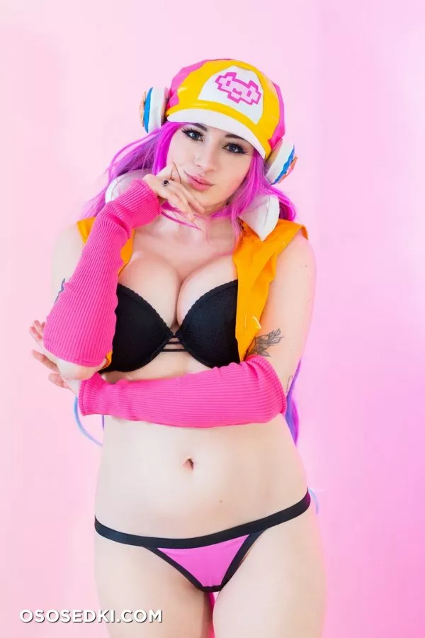 Kayla Erin | Miss Fortune - 19