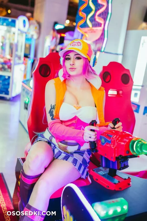 Kayla Erin | Miss Fortune - 27