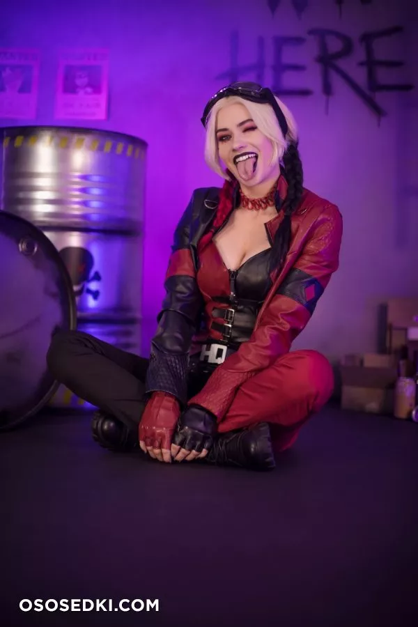Nichameleon | Harley Quinn - 132