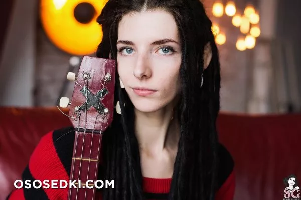 Anna Hyde | Marceline - 9