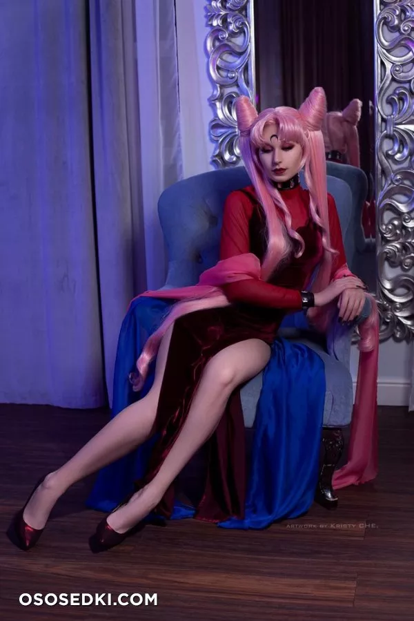 Kristy CHE | Black Lady - 17