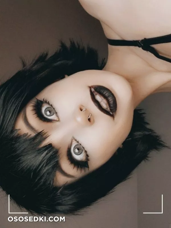 Rusty Fawkes | Mavis - 17