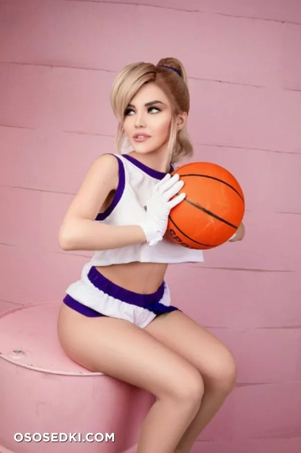 Kalinka Fox | Lola Bunny - 22