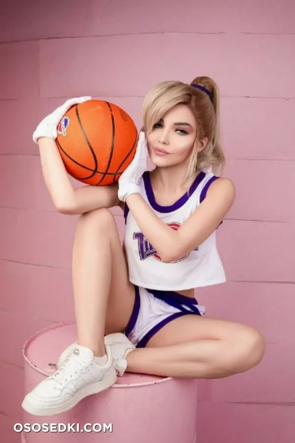 Kalinka Fox | Lola Bunny - 23