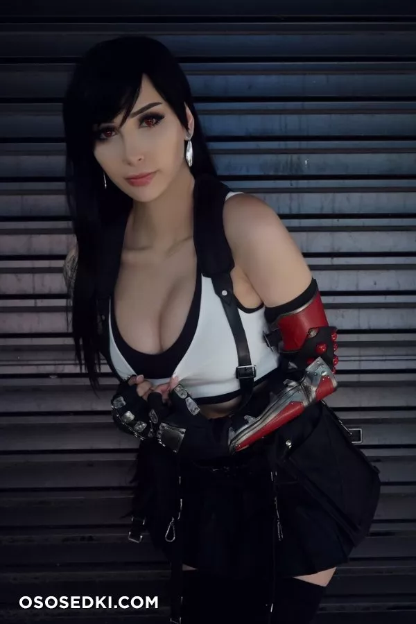 Beke Cosplay - Tifa - 12