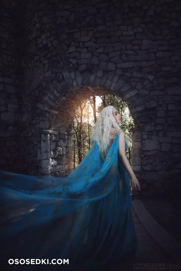 Milena Hime | Daenerys - 13