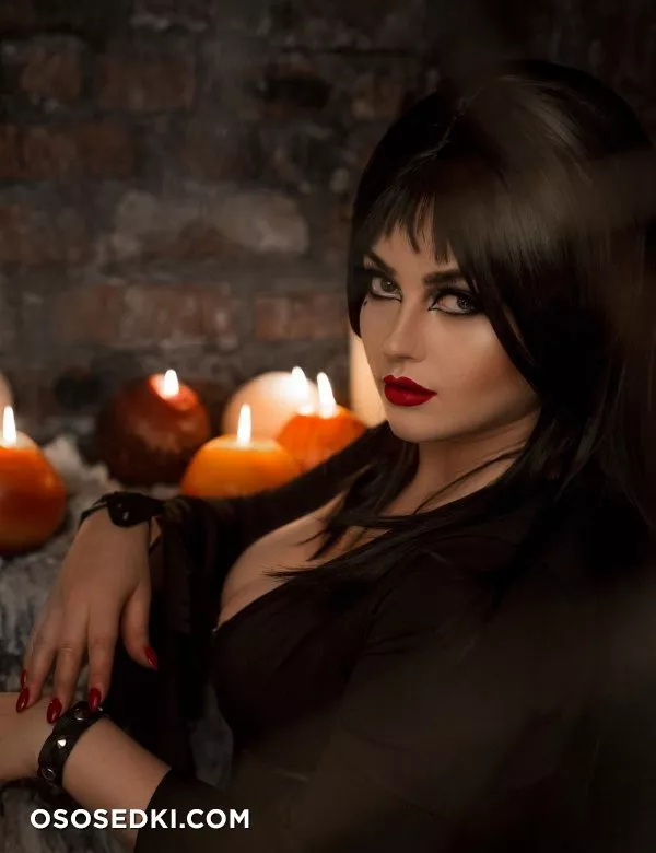 Milena Hime | Elvira - 15
