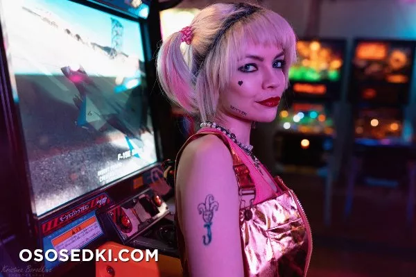 StormbornCat | Harley Quinn - 8