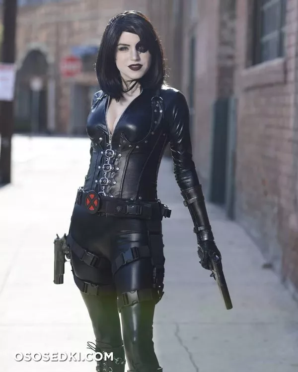 Armored Heart | Domino - 24