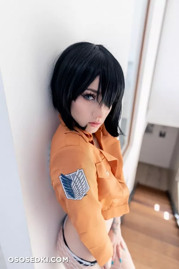 Fay Suicide | Mikasa - 16