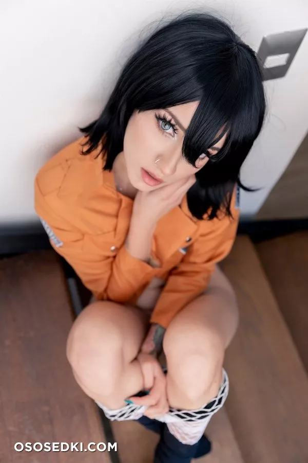Fay Suicide | Mikasa - 22