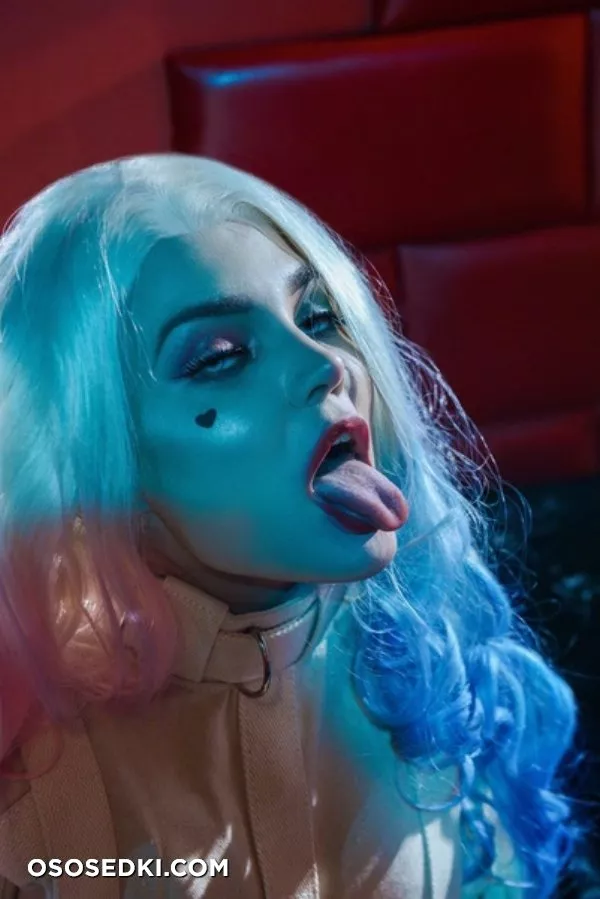 Kalinka Fox - Harley Quinn - 68