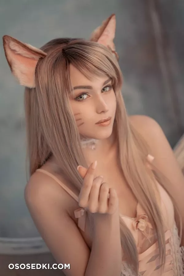 [ShiroganeSama] Ahri - 2