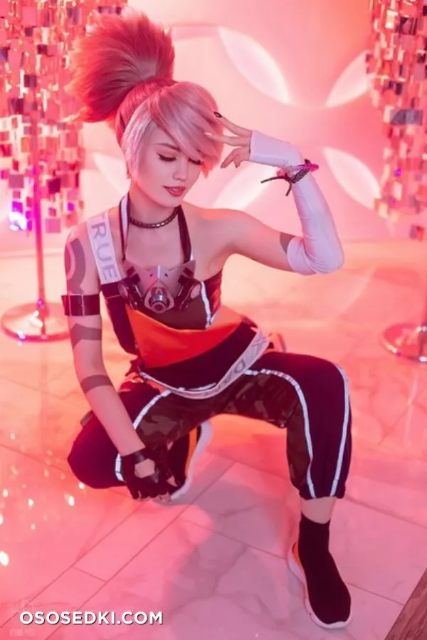 Lady Melamori and Lunaritie | Qiyana and Akali - 3