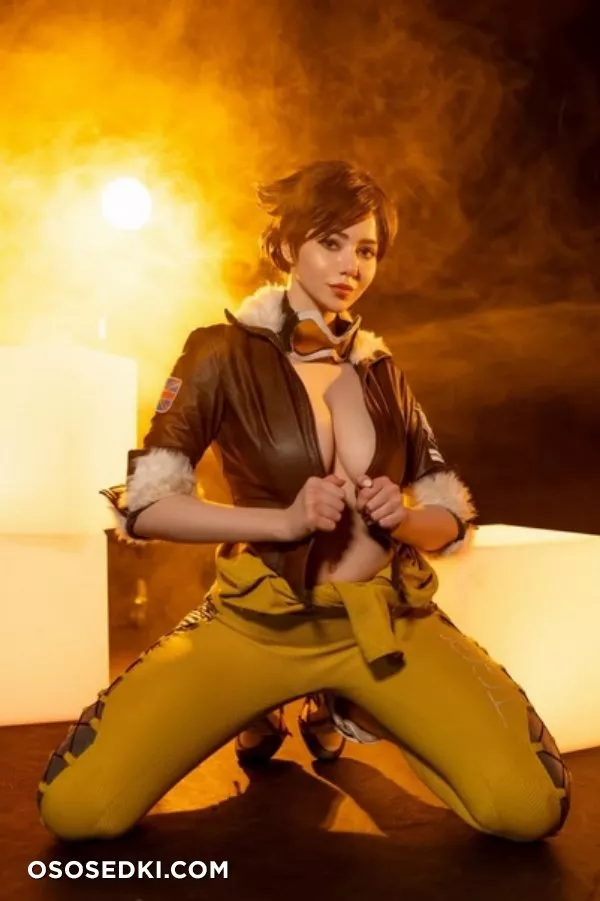Alina Becker - Tracer (Overwatch) - 18