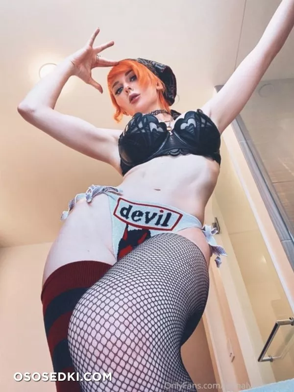 Jenna Lynn Meowri - 63