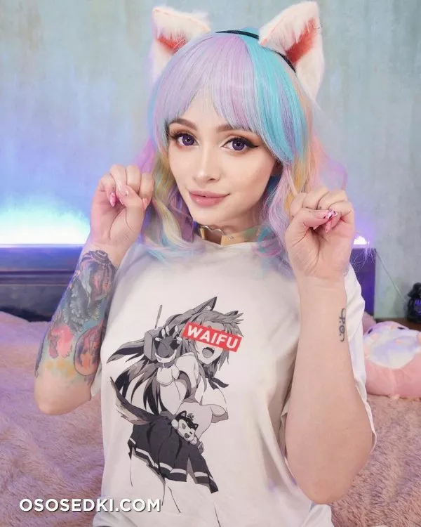 Leah Meow - 32