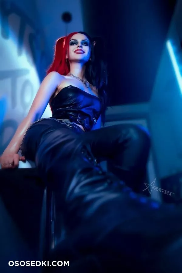 Andrasta | Harley Quinn - 3