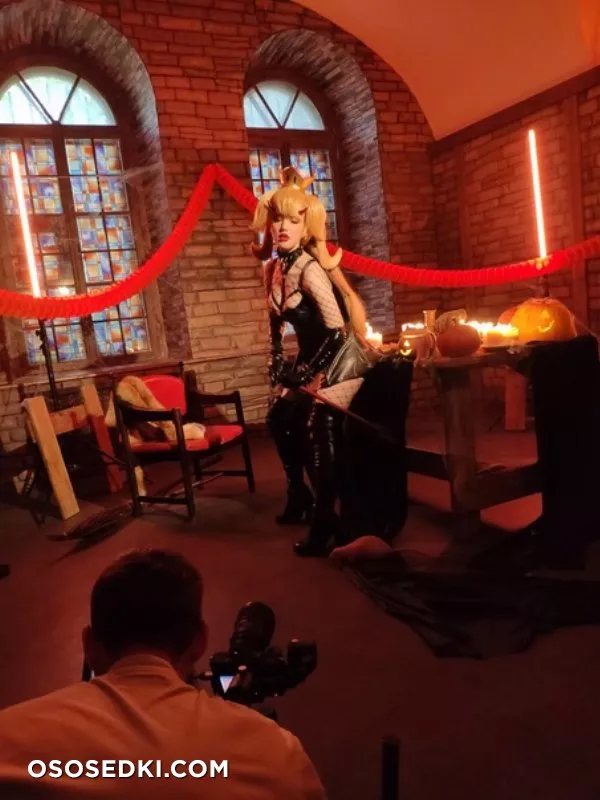 Bowsette from New Super Mario Bros - 9