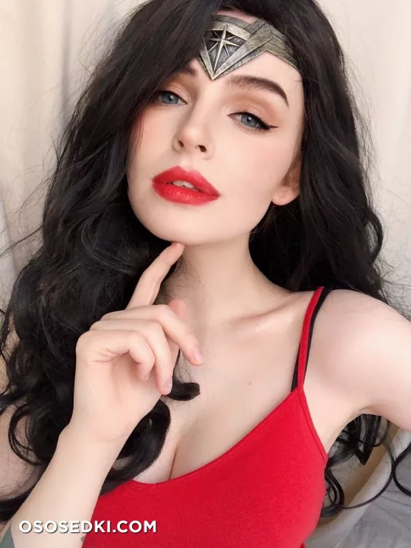 uksauksa | Wonder Woman - 5