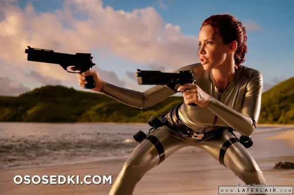 Biаnса Bеаuсhаmр | Lara Croft - 57
