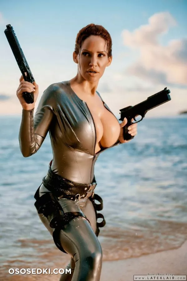 Biаnса Bеаuсhаmр | Lara Croft - 86