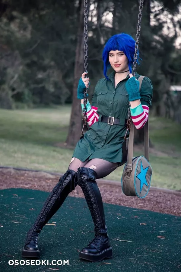 Nichameleon | Ramona Flowers - 32